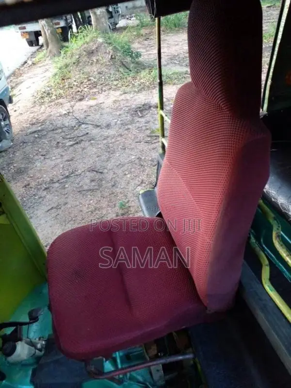 Bajaj 2 Stroke 2000 Three Wheel (Used)