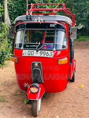 Bajaj RE 2006 Three Wheel (Used)