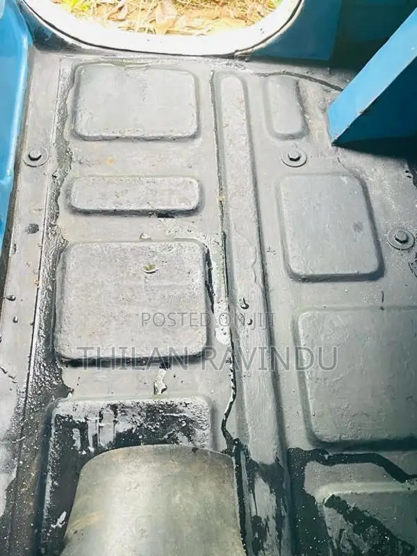 Bajaj 2 Stroke 2004 Three Wheel (Used)