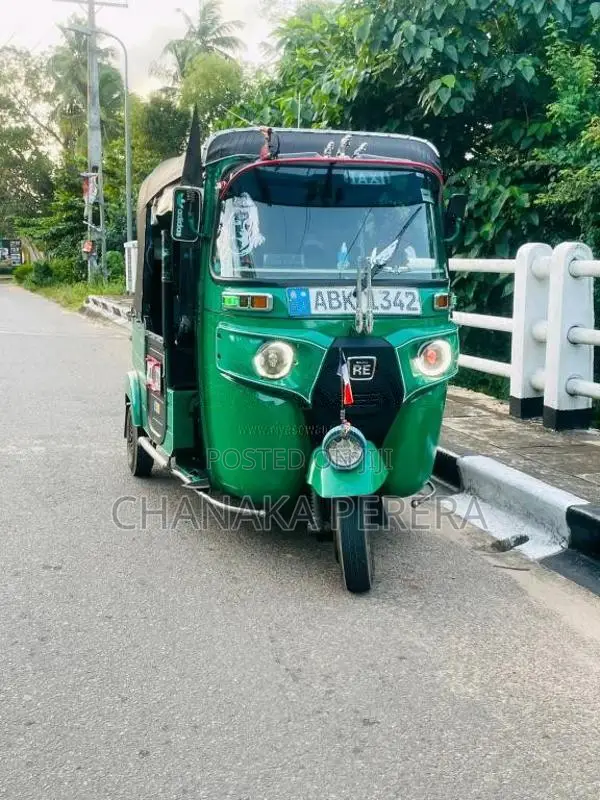Bajaj 2 stroke 2016 Three Wheel (Used)