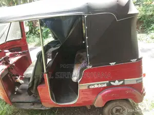 Bajaj 2 Stroke 2000 Three Wheel (Used)