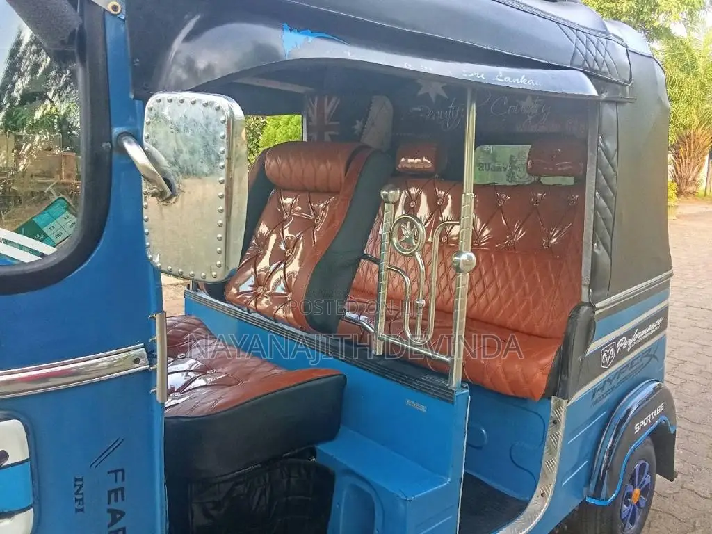 Bajaj RE 4 Stroke 2014 Three Wheel (Used)