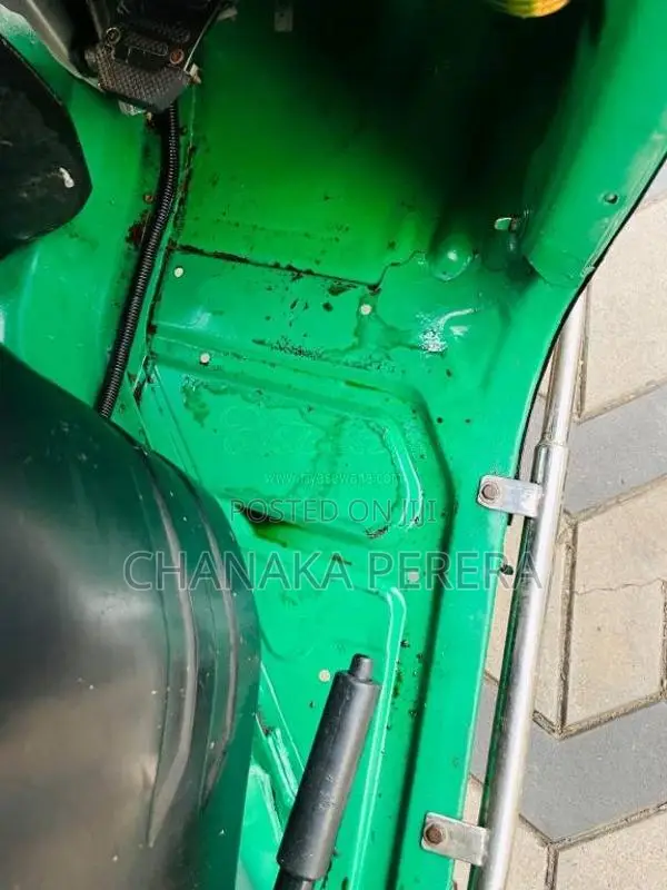 Bajaj 2 stroke 2016 Three Wheel (Used)