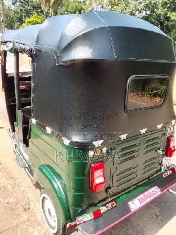 Bajaj 2 Stroke 1998 Three Wheel (Used)