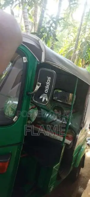 Bajaj RE 1995 Three Wheel (Used)