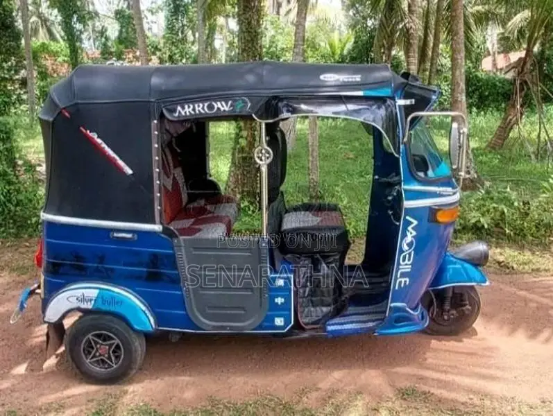 Bajaj RE 2008 Three Wheel (Used)