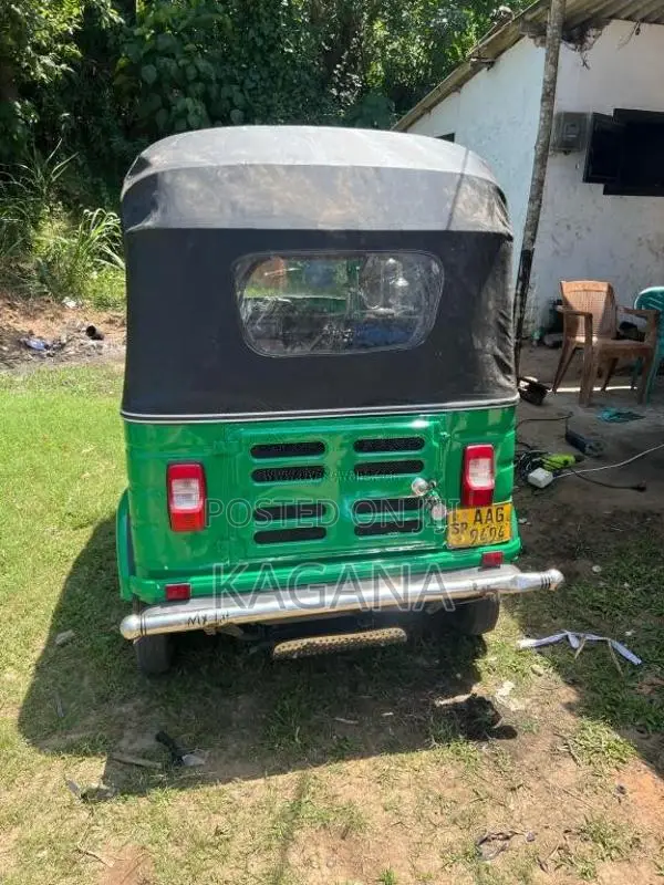 Bajaj RE 2013 Three Wheel (Used)