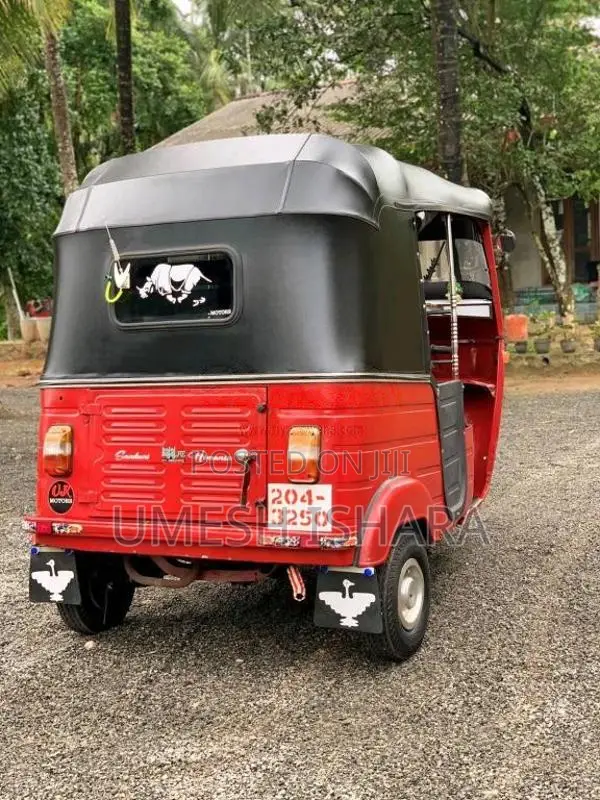 Bajaj 2 Stroke 1996 Three Wheel (Used)