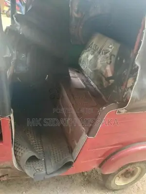 Bajaj 2 stroke 2004 Three Wheel (Used)