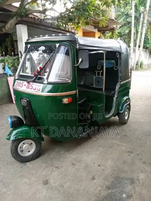 Bajaj 2 Stroke 1999 Three Wheel (Used)