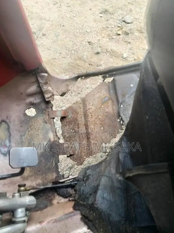 Bajaj 2 stroke 2004 Three Wheel (Used)
