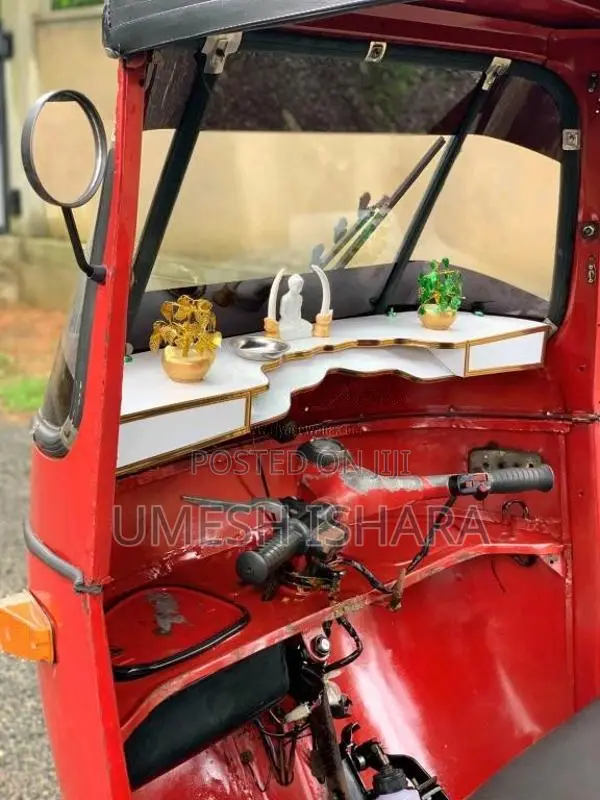 Bajaj 2 Stroke 1996 Three Wheel (Used)
