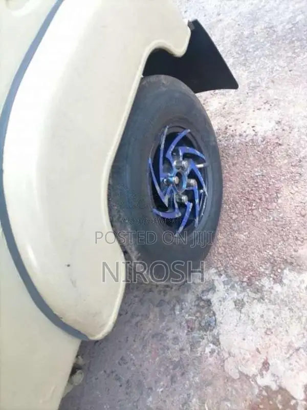 Bajaj 2 Stroke 1986 Three Wheel (Used)