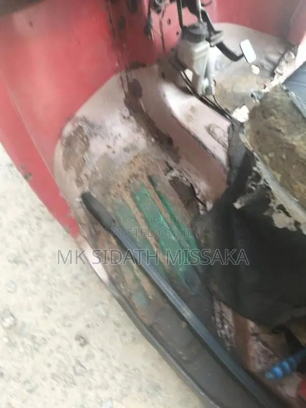 Bajaj 2 stroke 2004 Three Wheel (Used)