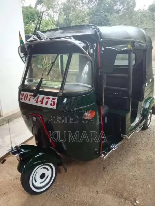 Bajaj 2 Stroke 1998 Three Wheel (Used)