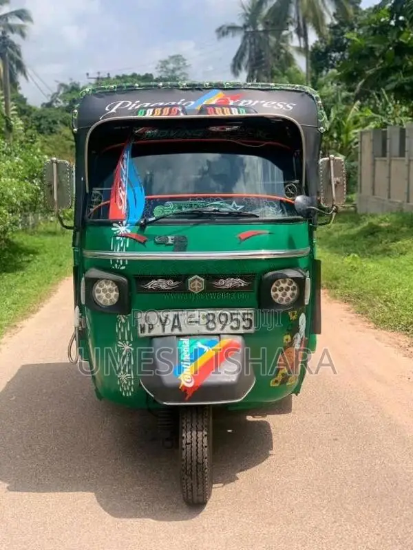 Piaggio Ape 2010 Three Wheel (Used)