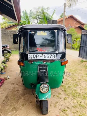 Bajaj 4 stroke 2007 Three Wheel (Used)