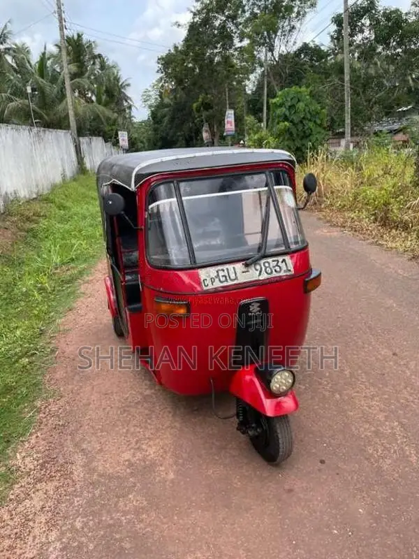 Bajaj RE 2 Stroke 2003 Three Wheel (Used)