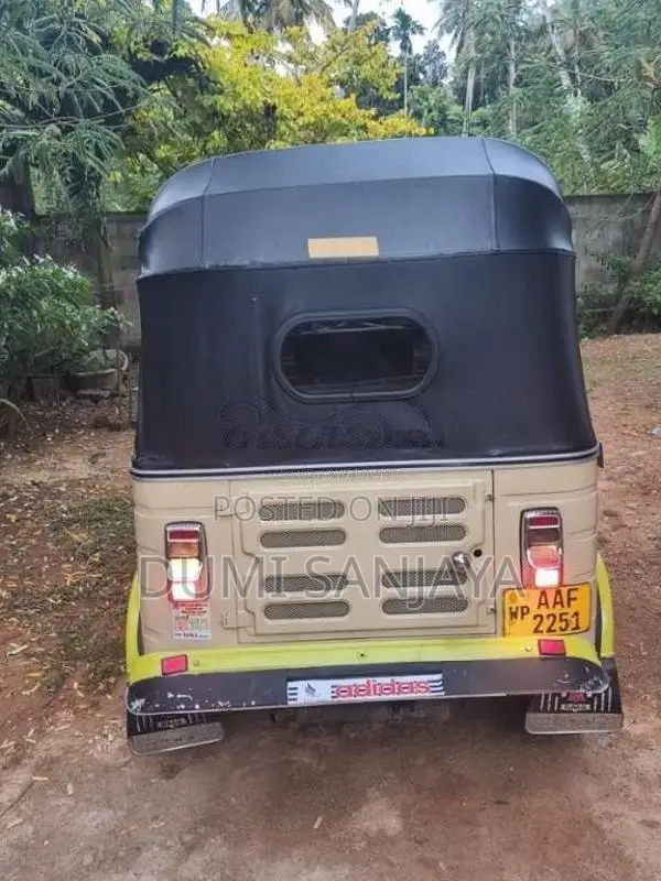 Bajaj RE 2012 Three Wheel (Used)