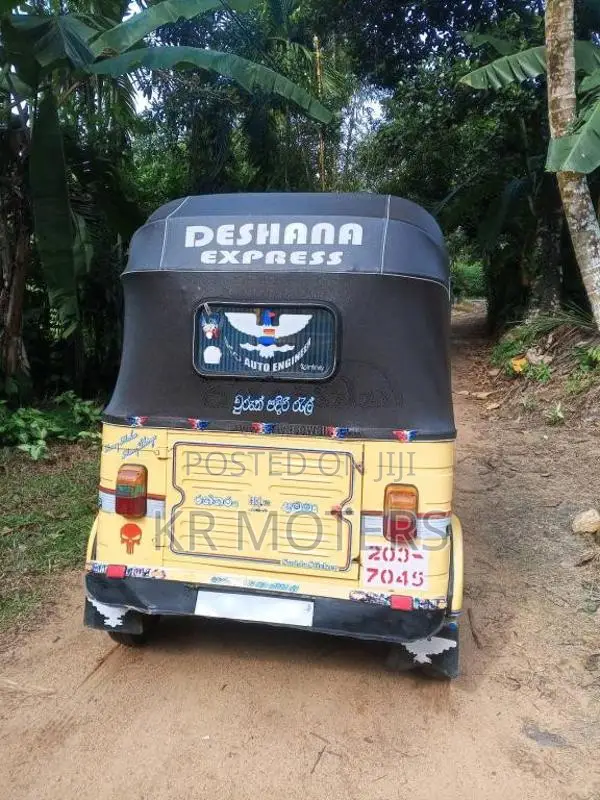 Bajaj RE 1998 Three Wheel (Used)