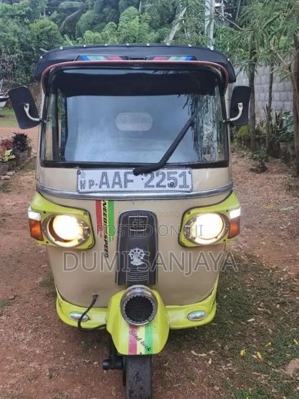 Bajaj RE 2012 Three Wheel (Used)