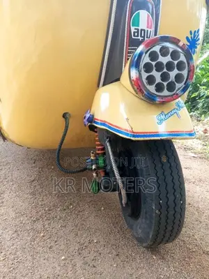 Bajaj RE 1998 Three Wheel (Used)