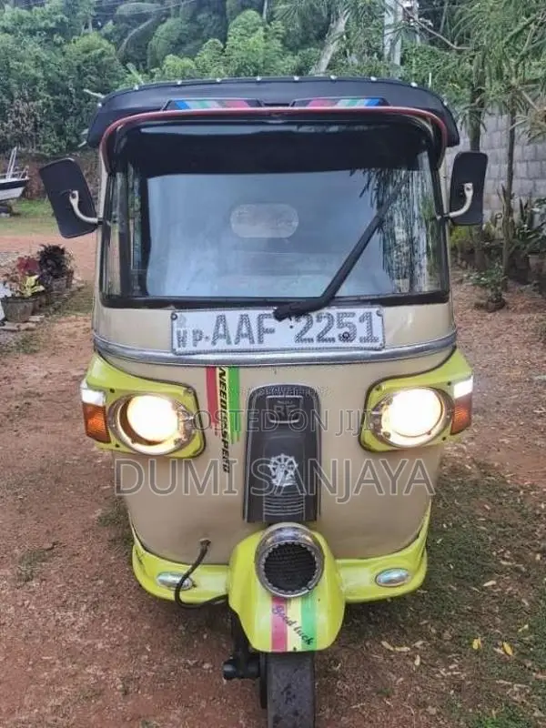 Bajaj RE 2012 Three Wheel (Used)