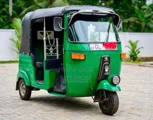 Bajaj 4 Stroke 2009 Three Wheel (Used)