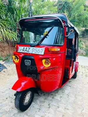 Bajaj Re 2015 Three Wheel (Used)