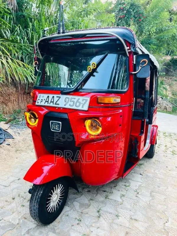 Bajaj Re 2015 Three Wheel (Used)