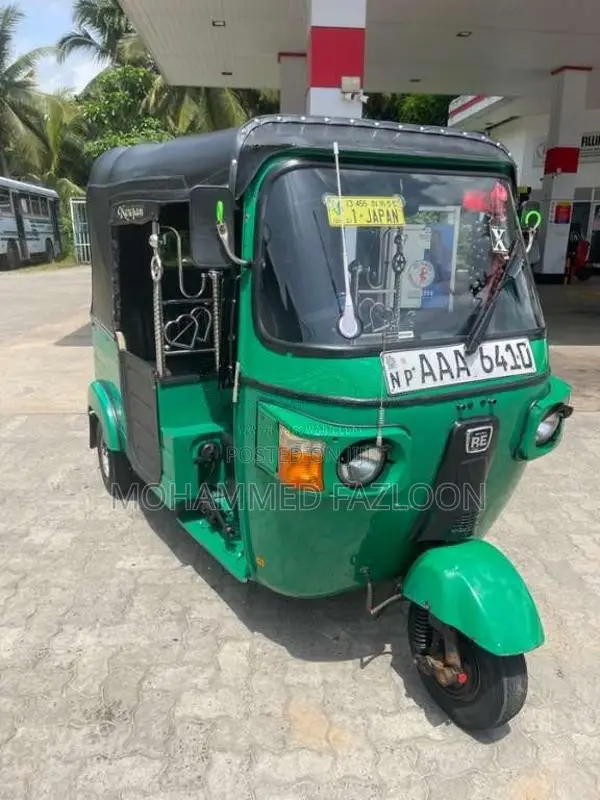 Bajaj RE 205 2012 Three Wheel (Used)