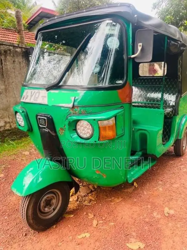 Bajaj RE 4 Stroke 2011 Three Wheel (Used)