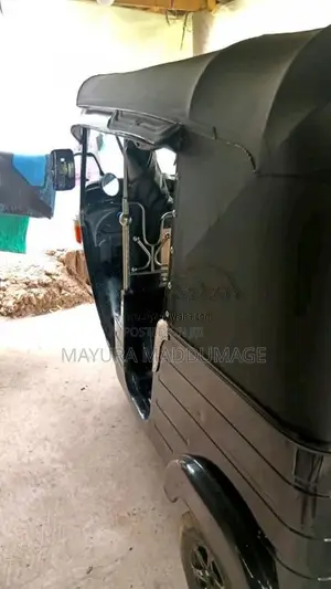 Bajaj RE 205 2012 Three Wheel (Used)