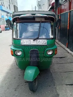 Bajaj 4 Stroke 2010 Three Wheel (Used)