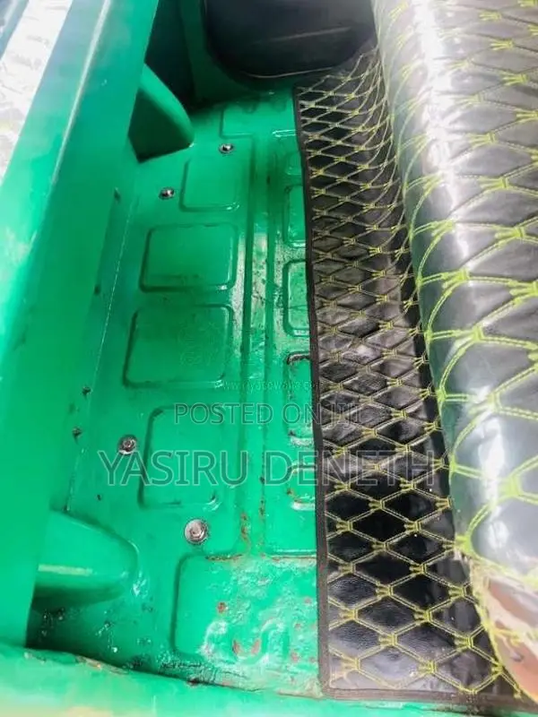 Bajaj RE 4 Stroke 2011 Three Wheel (Used)