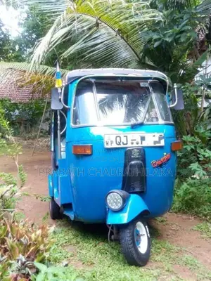 Bajaj 4 Stroke 2007 Three Wheel (Used)