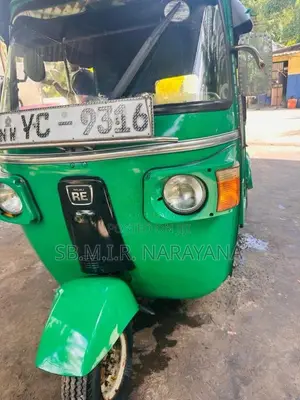 Bajaj RE 2010 Three Wheel (Used)