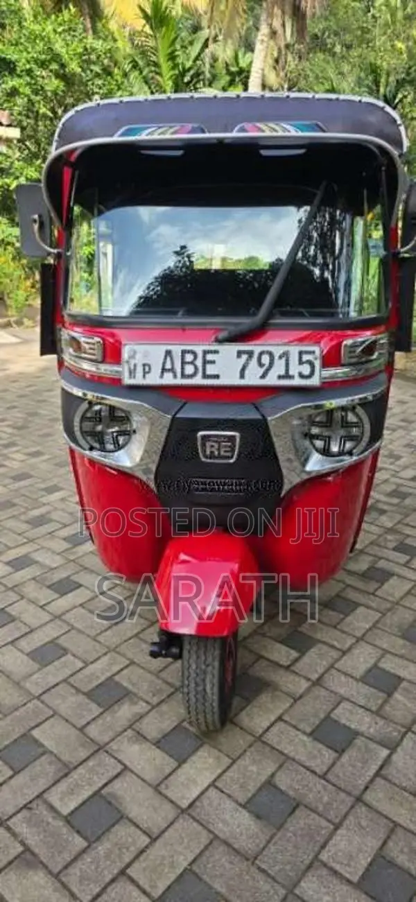 Bajaj RE 205 2015 Three Wheel (Used)