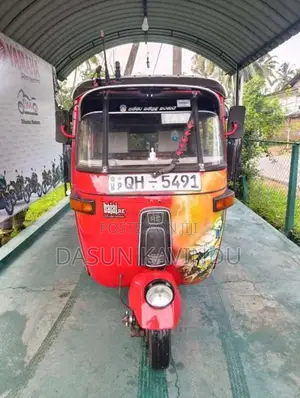 Bajaj RE 2 Stroke 2006 Three Wheel (Used)