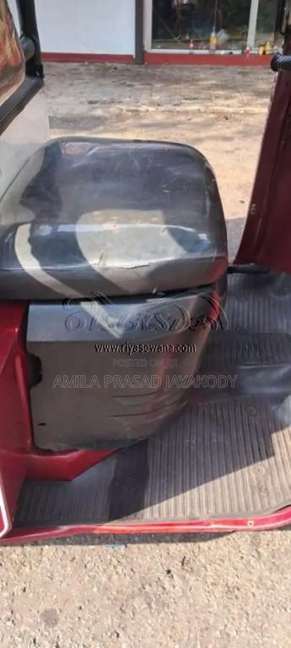 Bajaj 2 Stroke 1999 Three Wheel (Used)