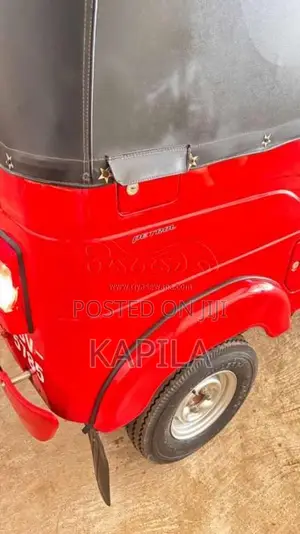 Bajaj RE 2025 Three Wheel (Used)