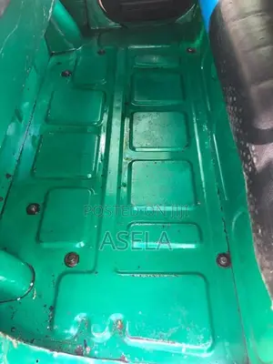 Bajaj RE 205 2011 Three Wheel (Used)