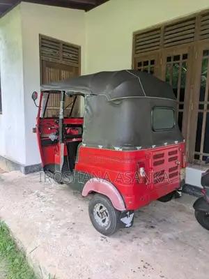 Bajaj 2 stroke 2006 Three Wheel (Used)