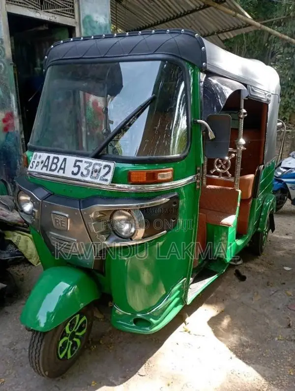 Bajaj RE 2015 Three Wheel (Used)