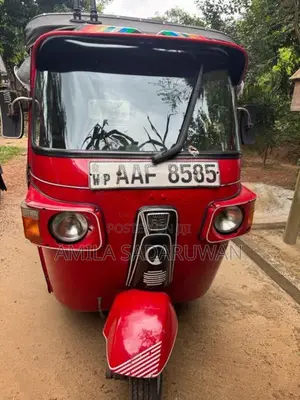 Bajaj Re 2013 Three Wheel (Used)