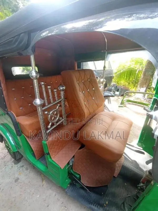 Bajaj RE 2015 Three Wheel (Used)
