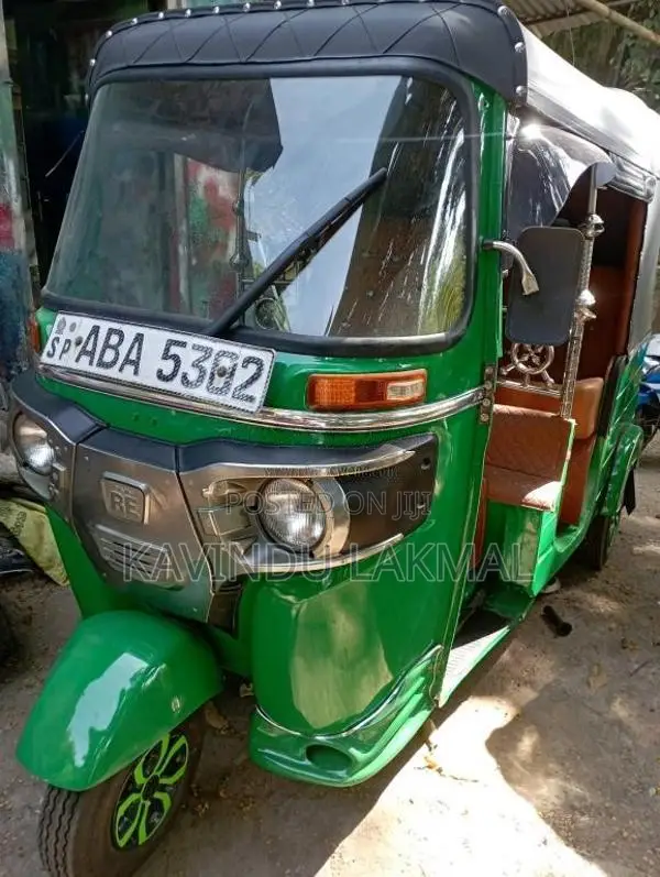 Bajaj RE 2015 Three Wheel (Used)