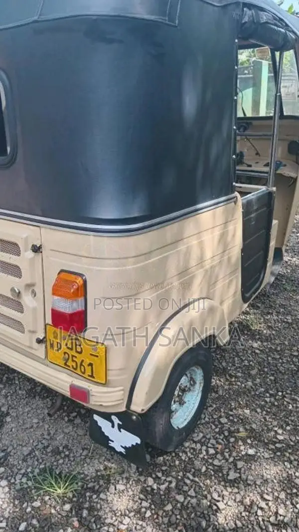 Bajaj 2 stroke 2006 Three Wheel (Used)