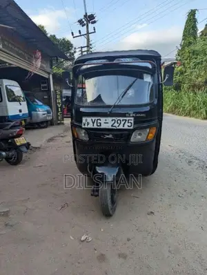 TVS King 2012 Three Wheel (Used)
