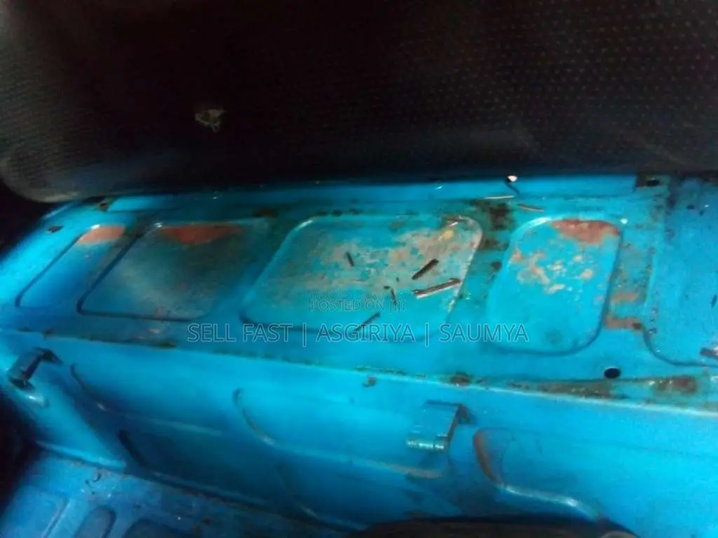 Bajaj 2 Stroke 2005 Three Wheel (Used)